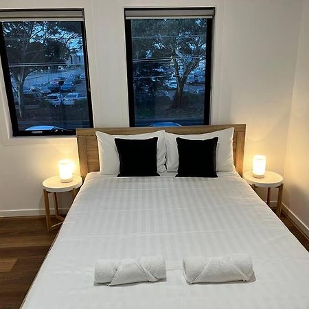 Brand New Modern 2 Bedroom Guesthouse At Airport! Melbourne Exterior photo